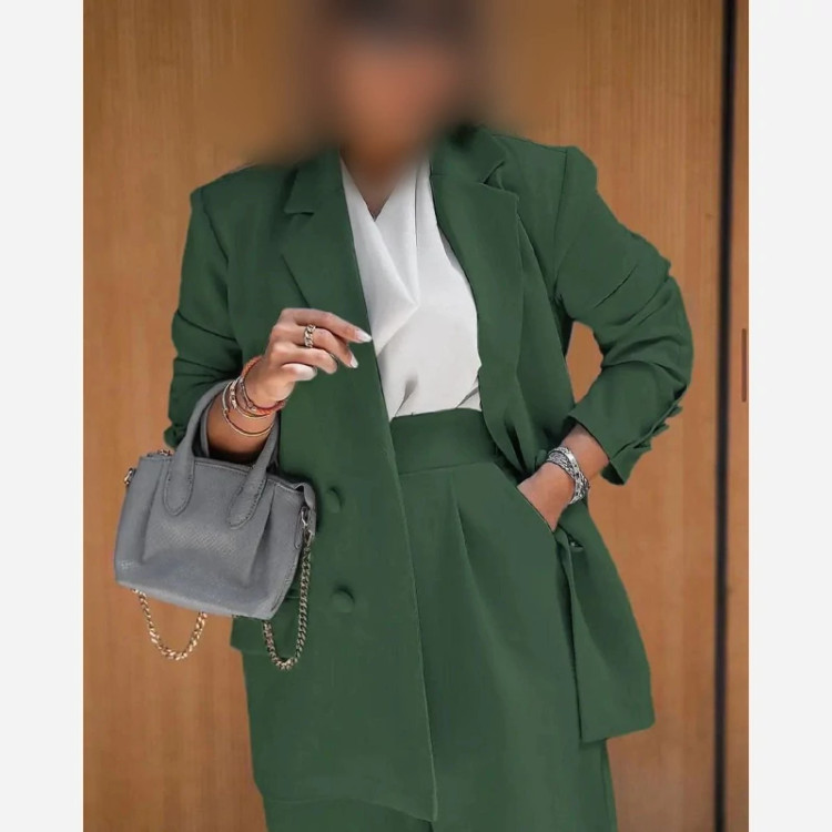 کت و شلوار زنانه